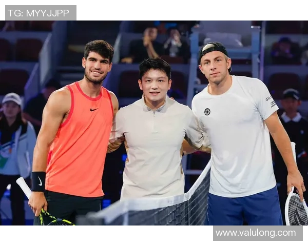 成都网球队的拼搏之路:一段关于梦想与坚持的网球纪实故事 成都网球队的拼搏之路:一段关于梦想与坚持的网球纪实故事