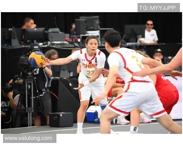 深度对话:黄静如何在篮球世界中追寻梦想与自我成长 深度对话:黄静如何在篮球世界中追寻梦想与自我成长